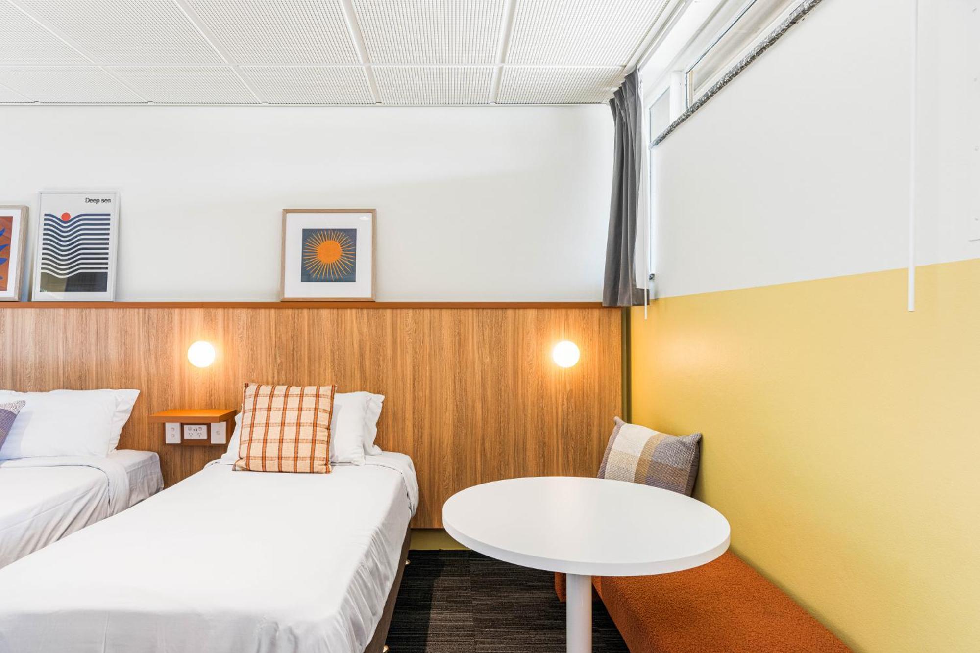 Brighton Hotel Bagian luar foto